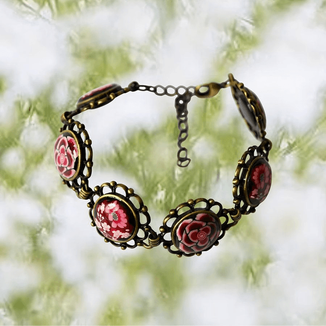 Bracelet rétro fleurs rouges