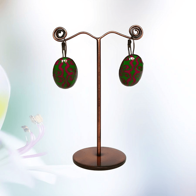 Boucles d'oreilles dormeuses ovales vert rose