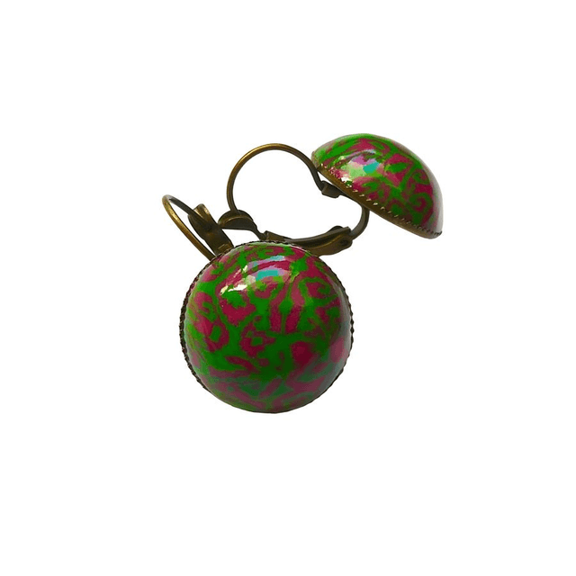 Boucles d&#039;oreilles dormeuses vert rose